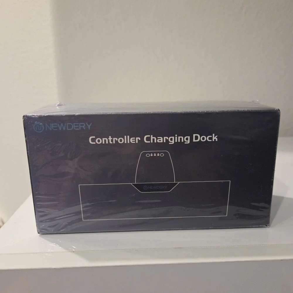 White Xbox Controller Charger DOCK For Xbox Series X/S and Xbox One SEALED